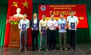 Cán bộ Hội Nông dân tỉnh Đắk Lắk tham gia tập huấn Chương trình mục tiêu quốc gia Xây dựng Nông thôn mới năm 2025